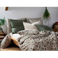 Gabin bed with box spring