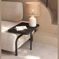 Nerva table lamp