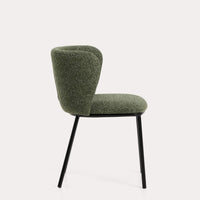 Chaise Avena vert foncé en chenille, vue de trois quarts