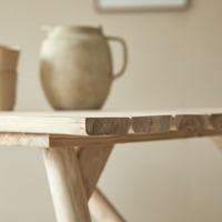 Table teck verni Mathilda - Tikamoon