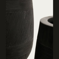 Cache-pot Fornells noir – vue de détail