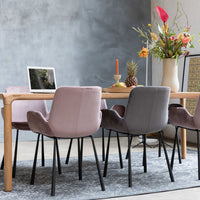 Skoll extendable table