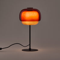 Lampe à poser Kinako rouge – mise en ambiance salon