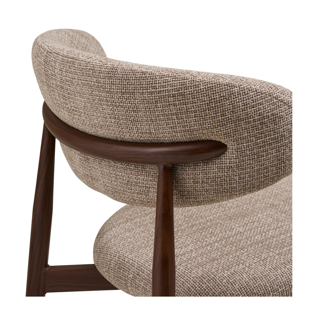 Chaise Levanto