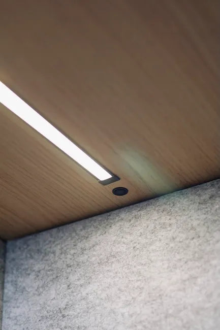 Cabine Desk - Work With Island