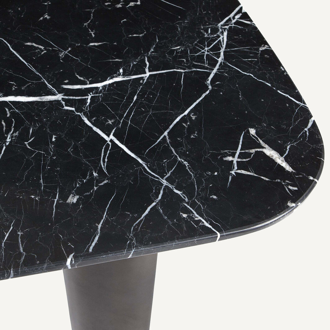 Table Dolmena 3 Pieds - AM.PM
