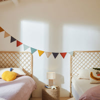 Lampe à poser Llançà – détail ambiance chaleureuse