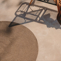Tapis rond Aiguablava beige – mise en ambiance salon
