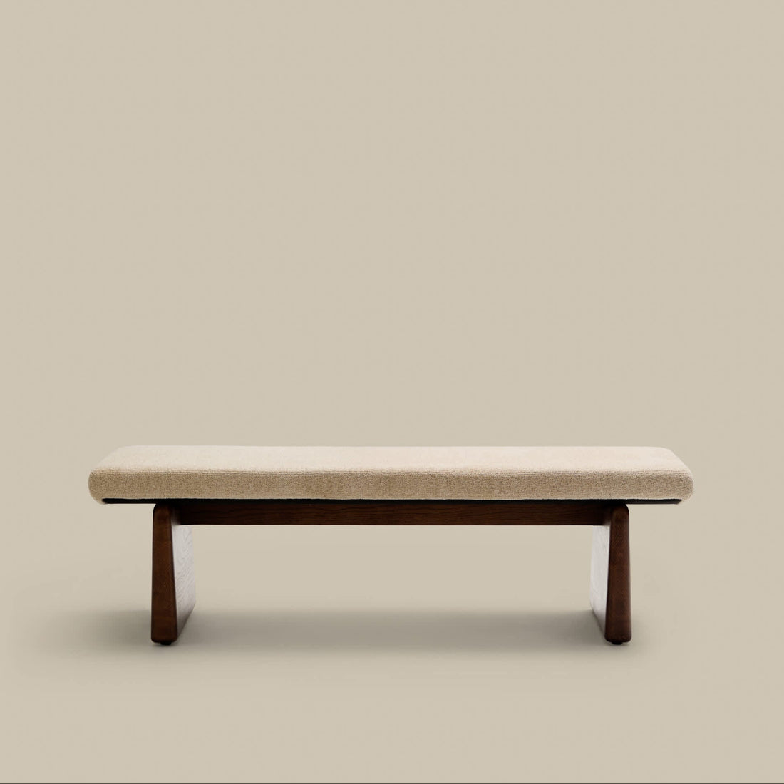 Banc Begur beige en tissu chenille – vue de trois quarts