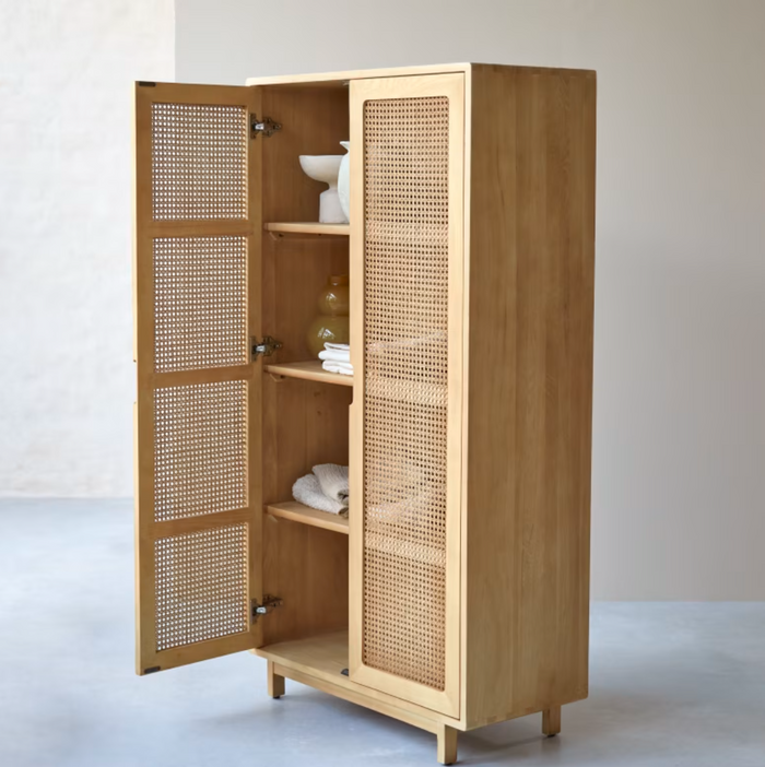 Armoire de rangement orme massif cannage Luis - Tikamoon