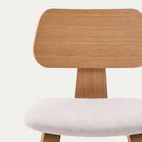 Chaise hévéa noyer et tissu Gennaro