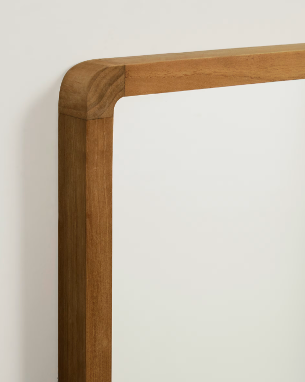 Xamel Mirror