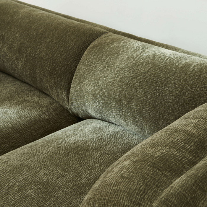 Nikki straight sofa