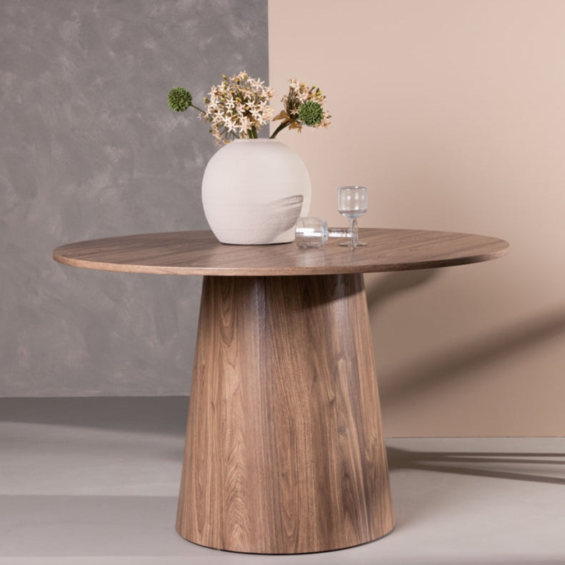 Lanzo dining table