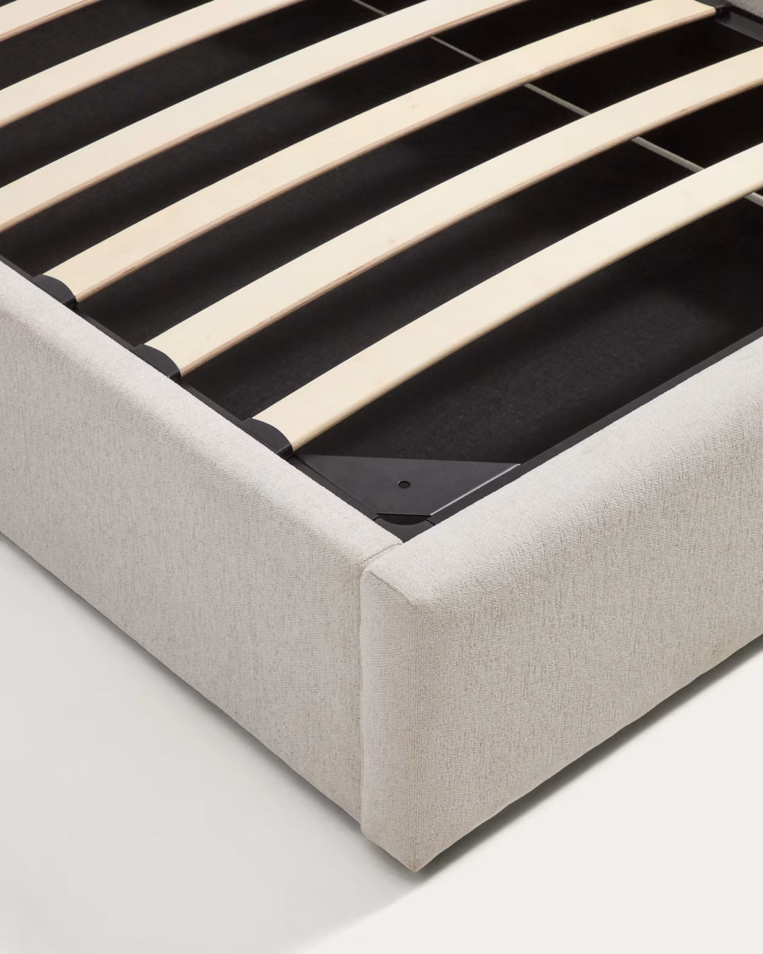 Bed Baeza