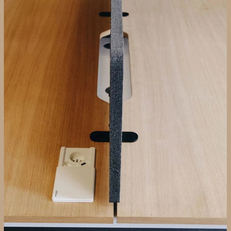 Caudry workbench