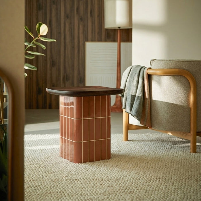 Bout de canapé Georges terracotta effet céramique, plateau en chêne – vue principale