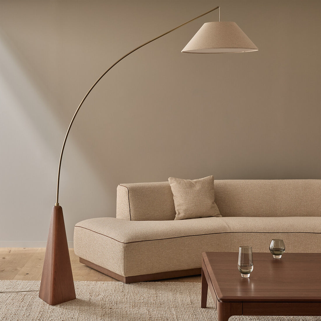 Lampadaire Nestwood - AM.PM