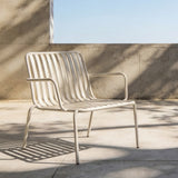 Fauteuil de jardin Gaby en métal crème – vue principale