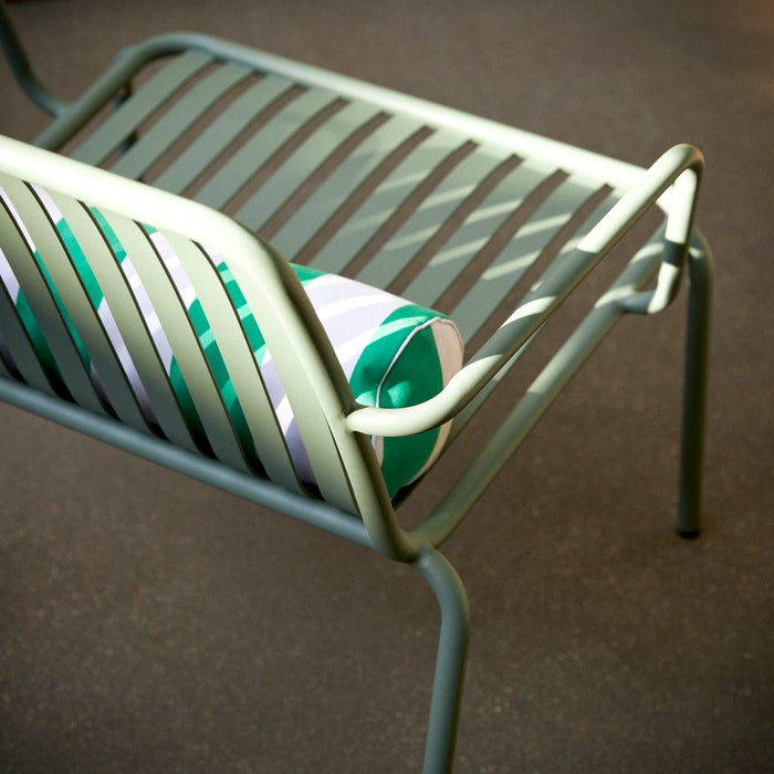 Fauteuil de jardin Gaby vert – mise en ambiance terrasse