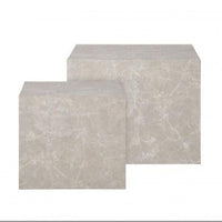 Lot de tables basses effet marbre
