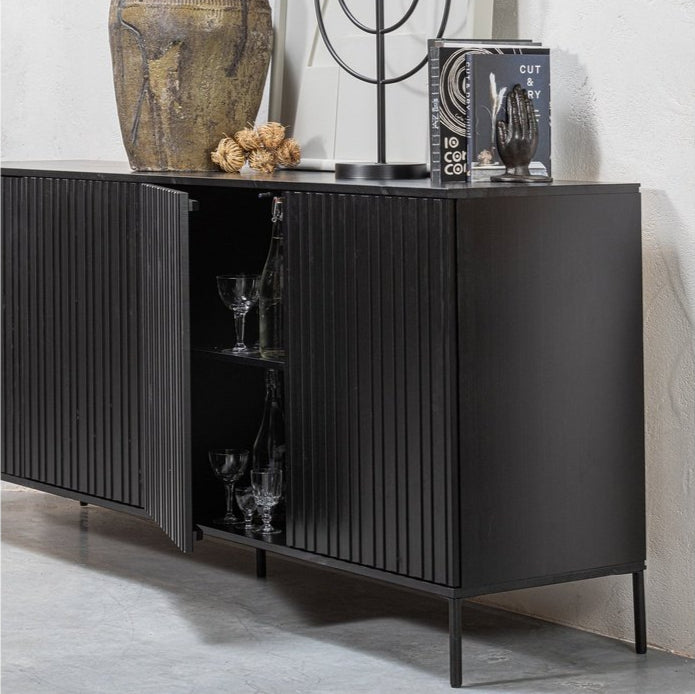 Buffet bois et métal noir Gravure