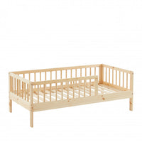 Cadre de lit pour enfant avec barriere